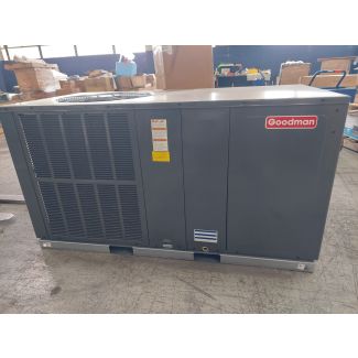 Goodman 3.5 Ton 13.4 SEER2 Package Air Conditioner Unit – Scratch & Dent – Open Box - GPCH34231-PU00092