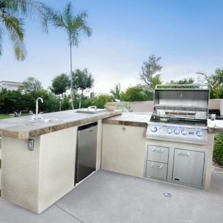 Lion 8ft L Shape Outdoor BBQ Kitchen Island & Grill with Customizable Features - Commercial Q