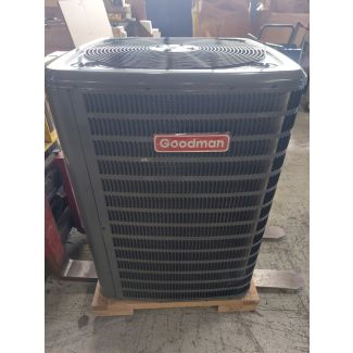 Goodman 2 Ton 15.2 SEER2 Heat Pump Condenser - Scratch & Dent – Minimal Damage