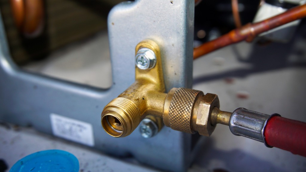 Refrigerant line