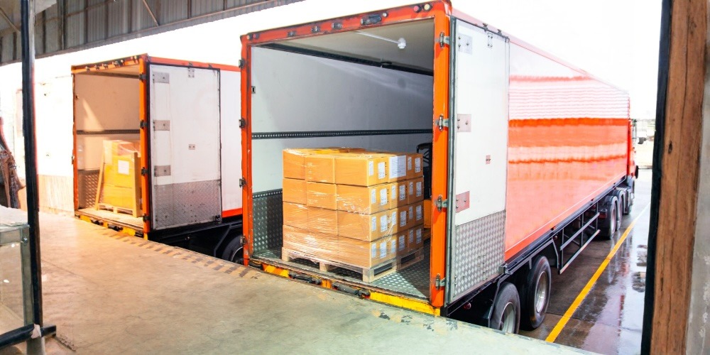 How to choose the right Reznor DTH model for your docked trailer – comparison guide for DTH-18 and DTH-30 heaters
